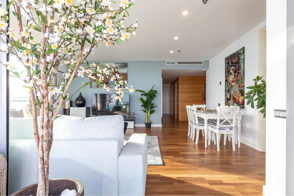 Luxury Apartment with Direct Sea View and Terrace! 2
